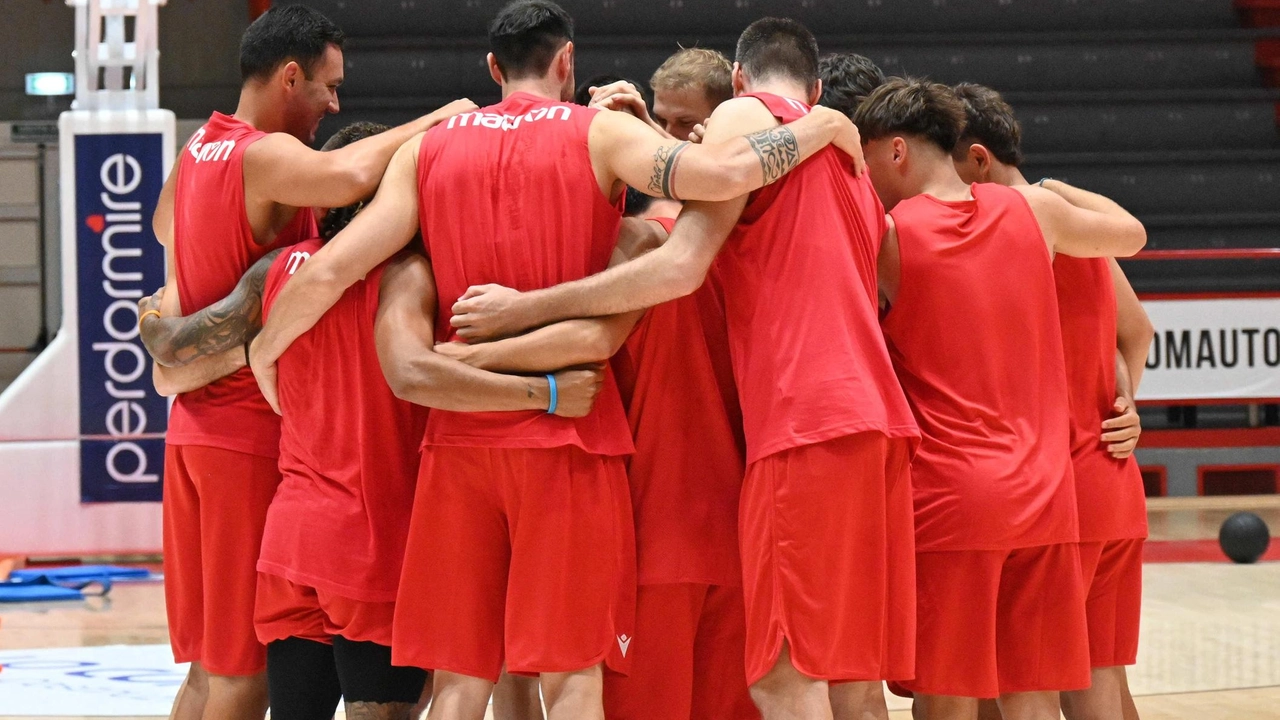 Gli atleti dell’Estra Pistoia Gli atleti dell’Estra Pistoia