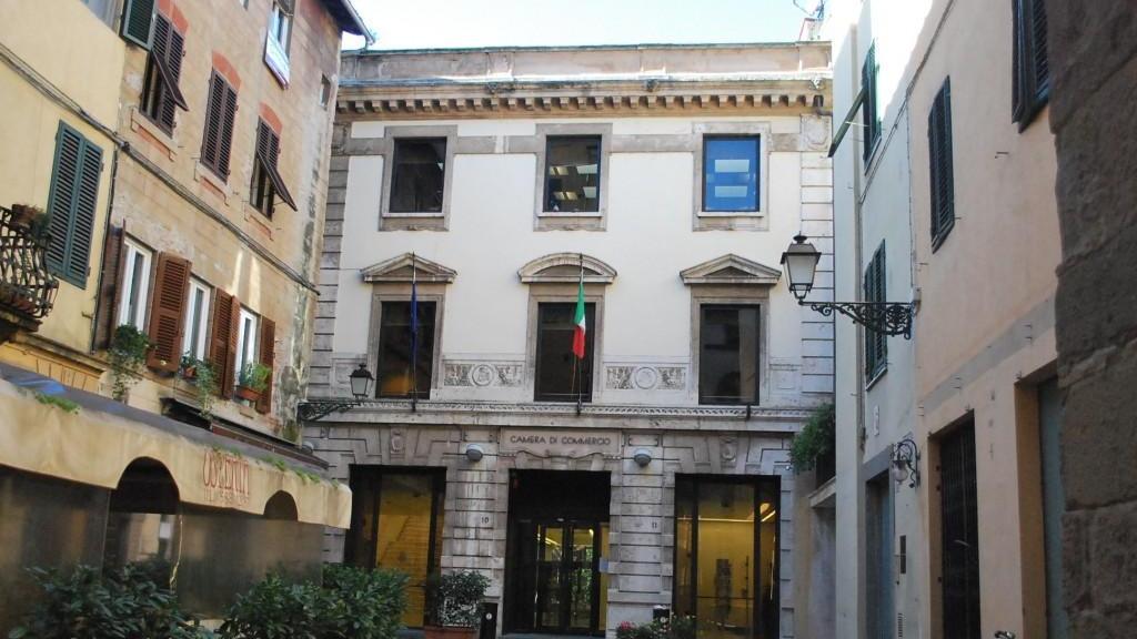 Soffocati da debiti impossibili?. C’è la strada per alleggerirsi