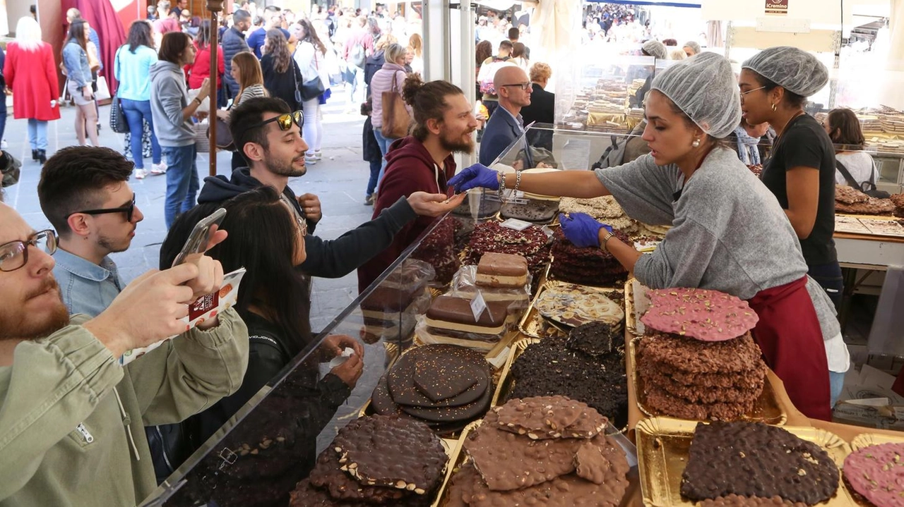 Una certezza: Eurochocolate porterà anche quest’anno migliaia di visitatori in Umbria Una certezza: Eurochocolate porterà anche quest’anno migliaia di visitatori in Umbria