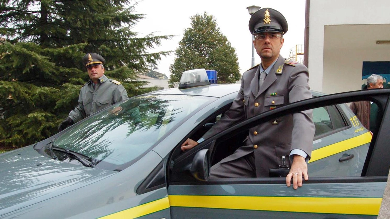 Accertamento condotto dal nucleo di polizia economico-finanziaria della Guardia di Finanza provinciale Accertamento condotto dal nucleo di polizia economico-finanziaria della Guardia di Finanza provinciale