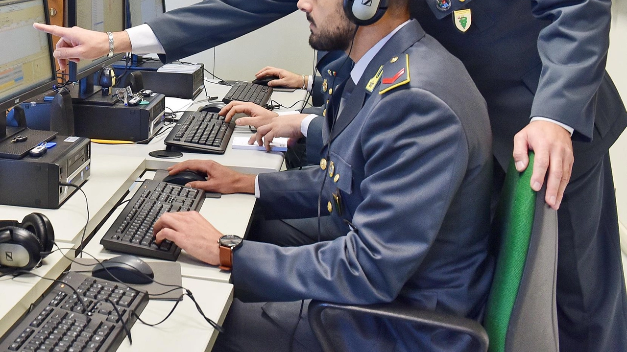 Inchiesta Moby Dick: 43 arresti per maxi truffa da un miliardo. Anche un aretino coinvolto come intermediario finanziario. Sequestrati beni per 520 milioni in Italia e all'estero.