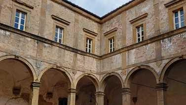 La Badia Camaldolese di Volterra La Badia Camaldolese di Volterra
