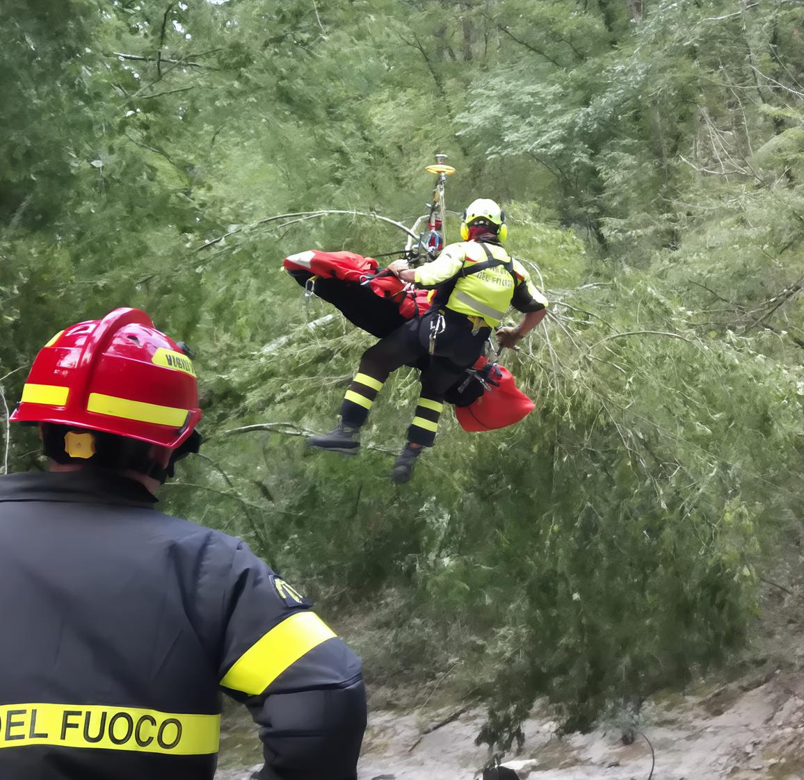 Precipita vicino al torrente: ferita una donna