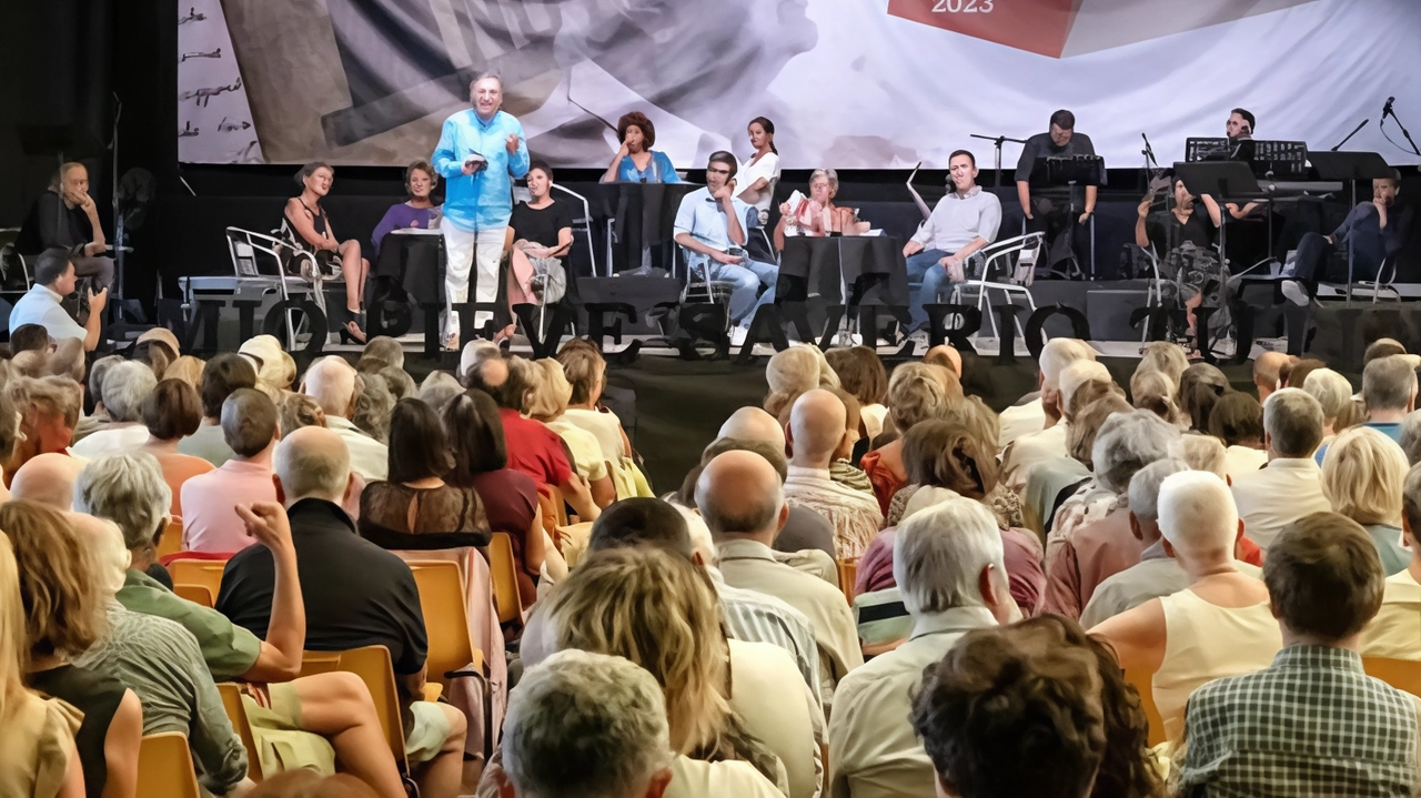 Lanciato il grande evento dell’estate: c’è anche un racconto oltre la violenza legato alla nostra città. I temi più ricorrenti riguardano la sopraffazione sulle donne. Il 15 settembre la consegna dei riconoscimenti. Lanciato il grande evento dell’estate: c’è anche un racconto oltre la violenza legato alla nostra città. I temi più ricorrenti riguardano la sopraffazione sulle donne. Il 15 settembre la consegna dei riconoscimenti.