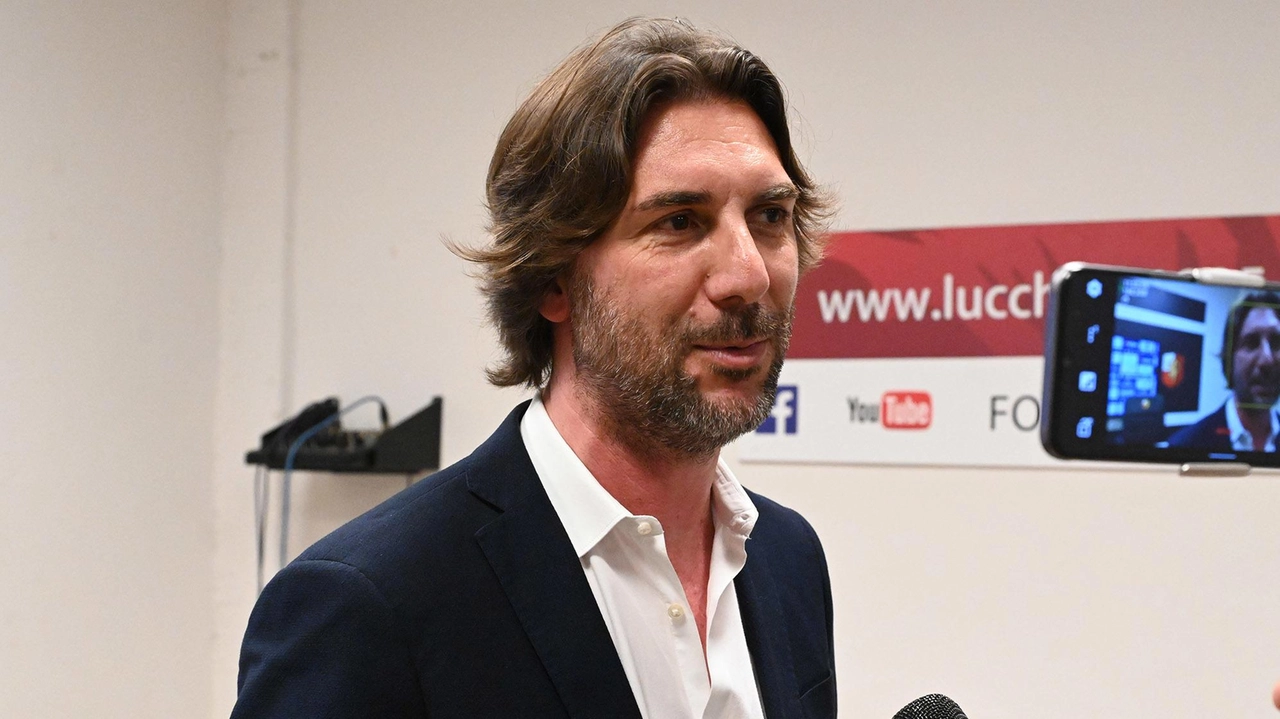 Il ds Claudio Ferrarese (Foto Alcide) Il ds Claudio Ferrarese (Foto Alcide)