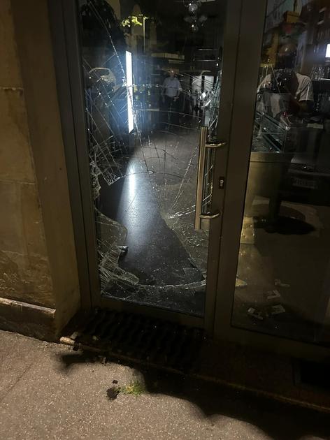 spaccate in serie a firenze nel mirino bar ristoranti e perfino musei