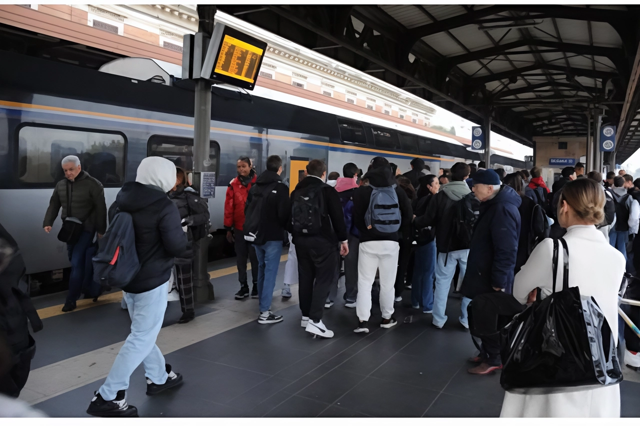 Guasto tra Molise e Puglia. Treni bloccati per 5 ore
