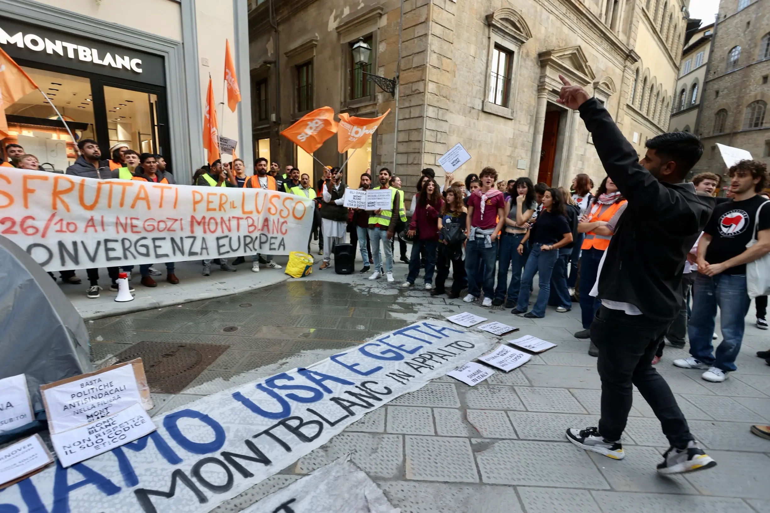 Montblanc, inizia il processo sul caso Z Production sul ricorso di sei lavoratori in appalto