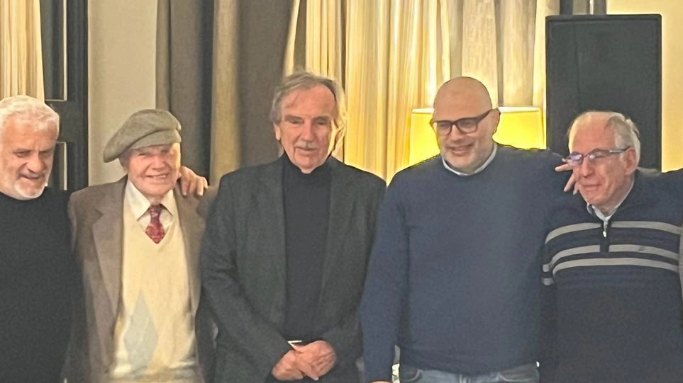 L’associazione di volontariato consegnerà lo strumento venerdì a Campostaggia. Potrà essere suonato dai pazienti, dai visitatori e dal personale sanitario.