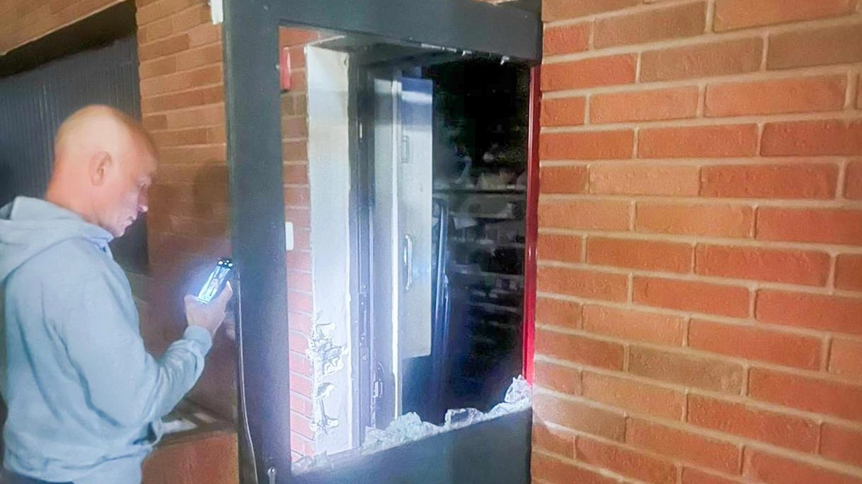 Far west in via Baccio da Montelupo, torna in azione la ‘banda dell’automotive’. Stavolta i malviventi hanno preso di... Far west in via Baccio da Montelupo, torna in azione la ‘banda dell’automotive’. Stavolta i malviventi hanno preso di...