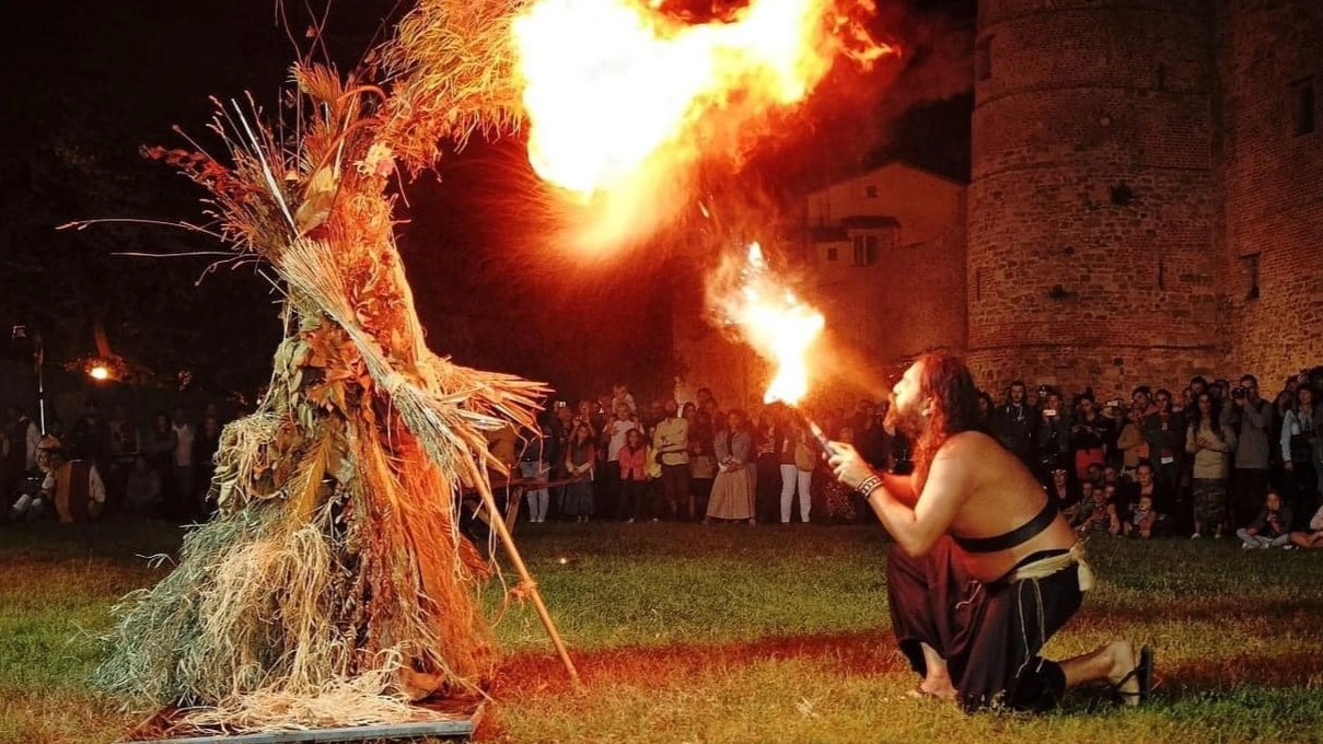 Un momento della festa delle edizioni passate Un momento della festa delle edizioni passate