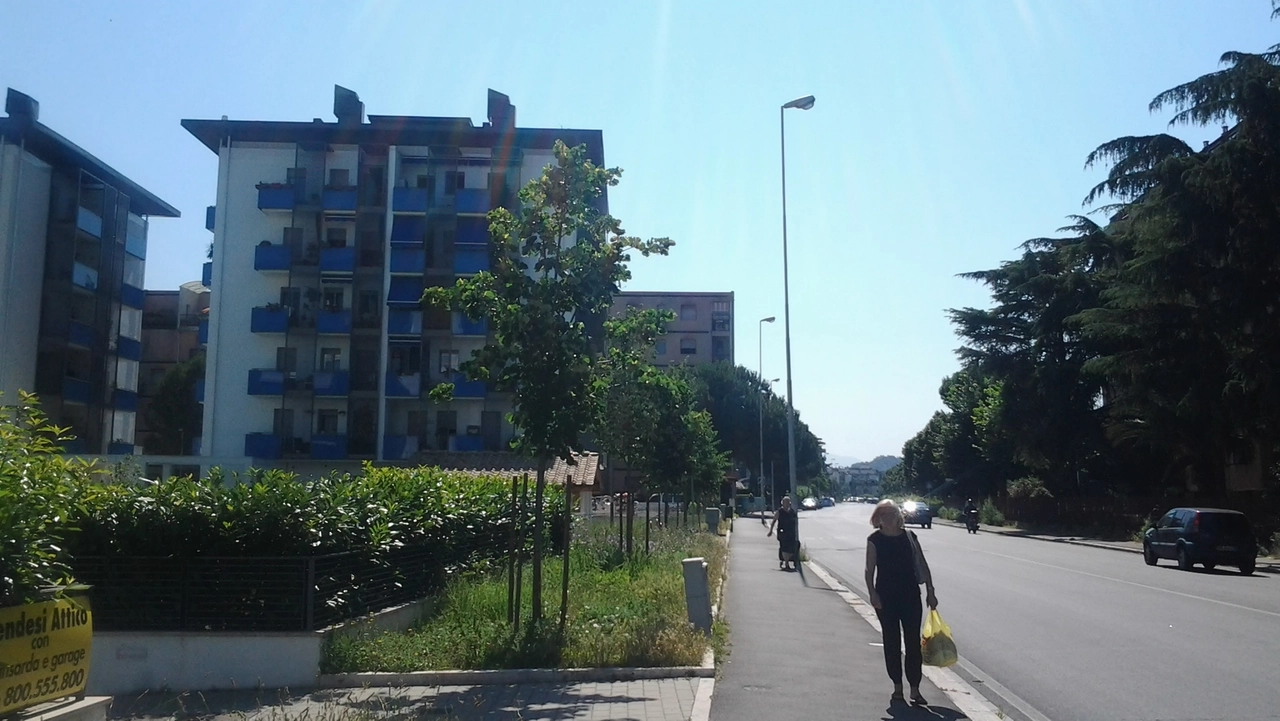 L'area residenziale e commerciale dei Giuncoli L'area residenziale e commerciale dei Giuncoli