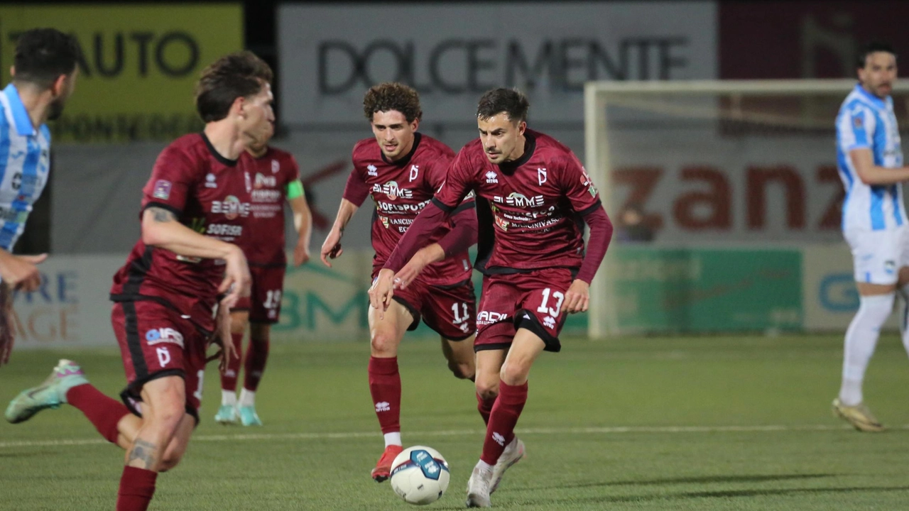 Il Pontedera non brilla, ma il pari è prezioso. Un punto d’oro per smuovere la classifica