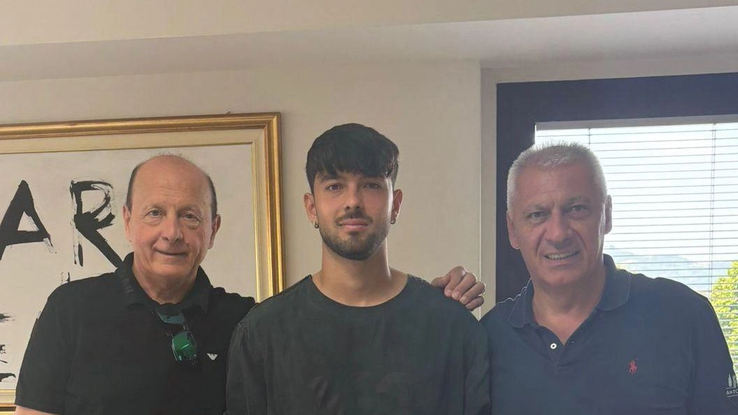 Trestina scatenato sul mercato. Tris di acquisti messo a segno dal dg Lorenzo Bambini e dal ds Sante Podrini con... Trestina scatenato sul mercato. Tris di acquisti messo a segno dal dg Lorenzo Bambini e dal ds Sante Podrini con...
