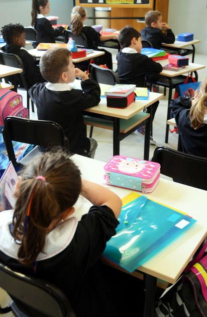 Il valzer delle convocazioni. Avvio tra cattedre precarie e personale Ata carente Il valzer delle convocazioni. Avvio tra cattedre precarie e personale Ata carente