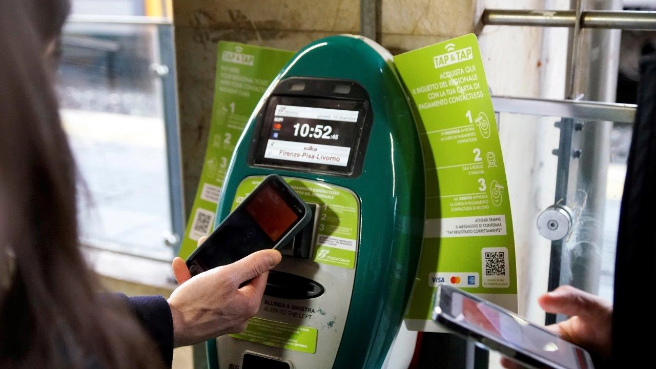 Regionali, da oggi Tap&Tap attivo sulle linee Firenze-Arezzo e Firenze Borgo S.Lorenzo Regionali, da oggi Tap&Tap attivo sulle linee Firenze-Arezzo e Firenze Borgo S.Lorenzo