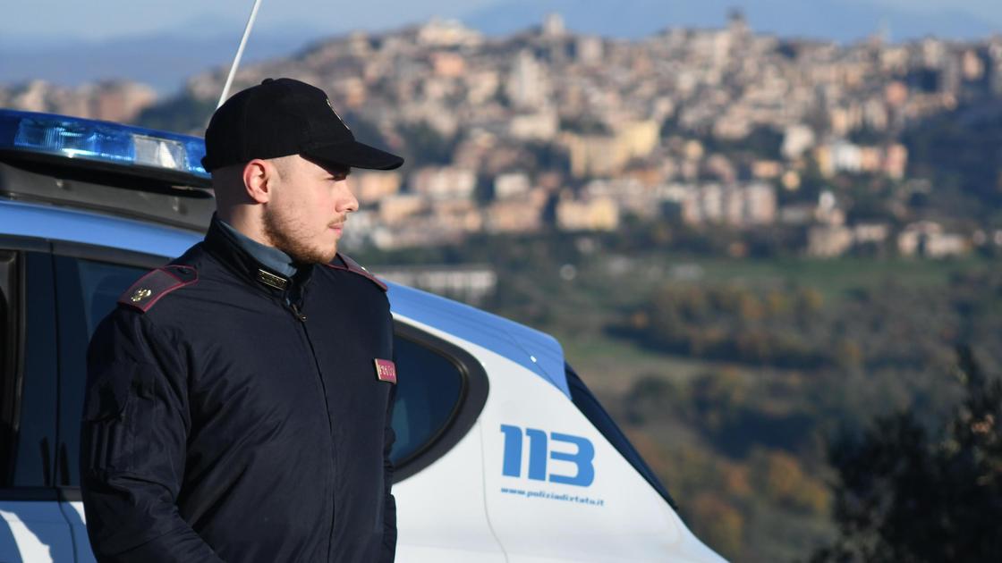 Troppo all’ex convivente 90enne. Dà in escandescenze in strada