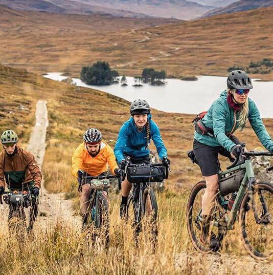 cicloturismo futuro a montedoglio un anello da 30 km per il rilancio