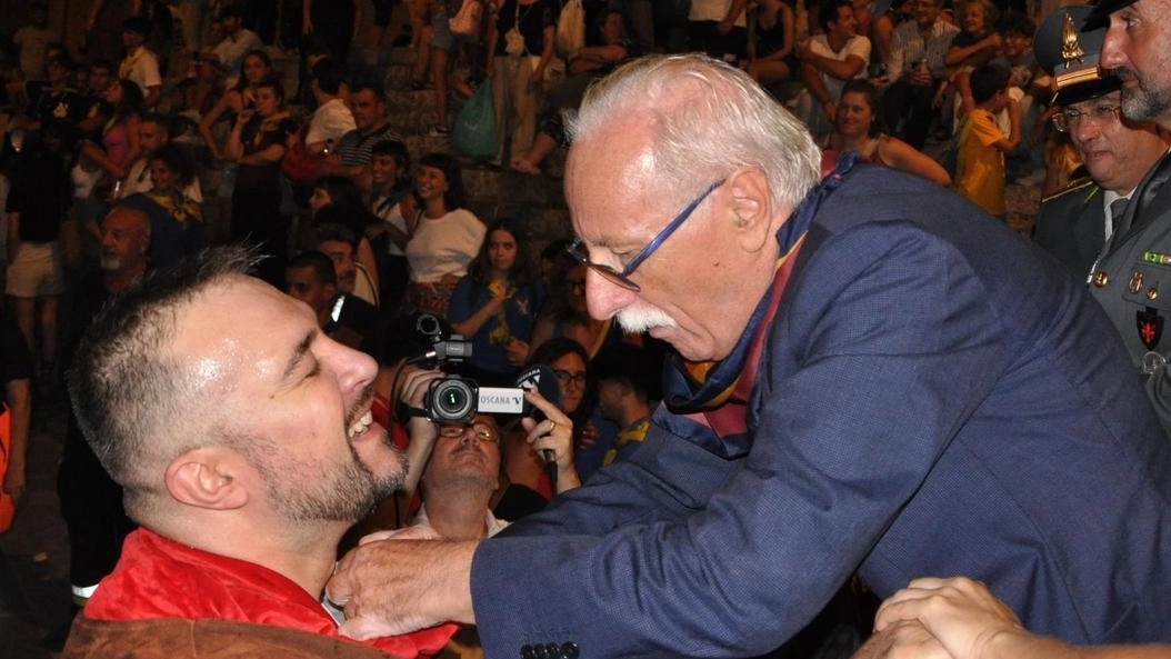 A fine autunno scadrà il mandato di Angelo Soldatini e non è detto che il Rettore ripresenti la sua candidatura A fine autunno scadrà il mandato di Angelo Soldatini e non è detto che il Rettore ripresenti la sua candidatura