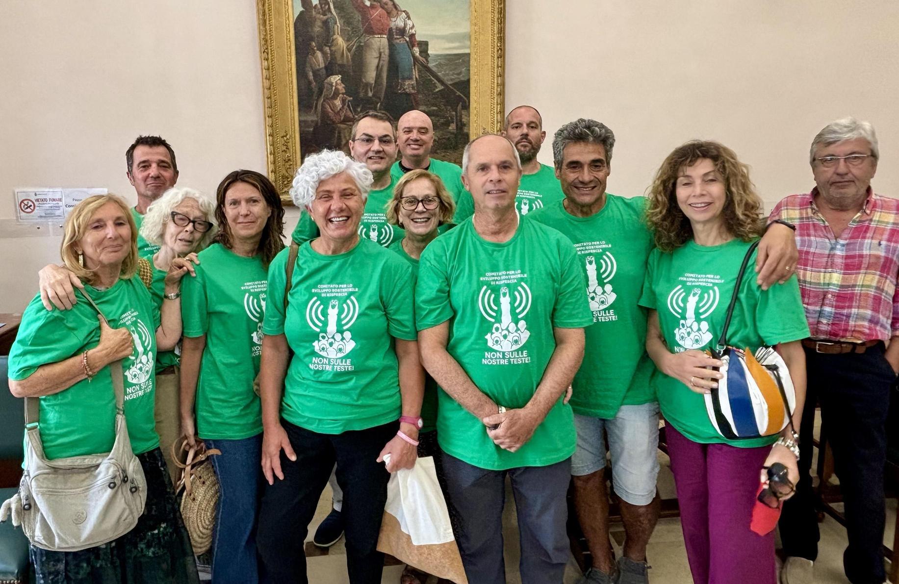 Rispescia si mobilita: "No all’antenna 5G"