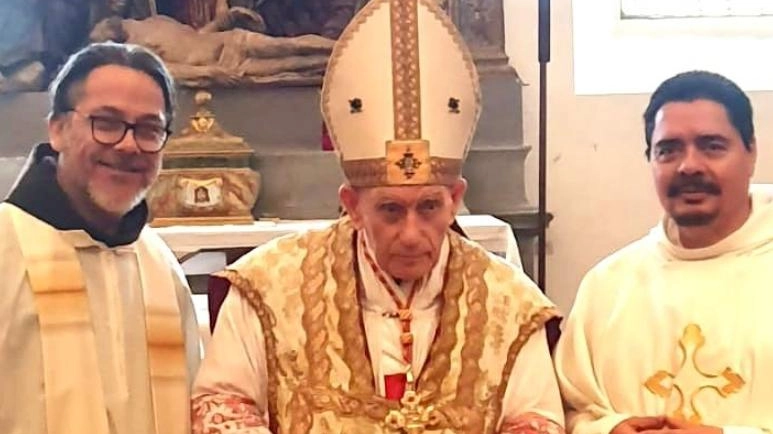 Il Cardinale. Simoni in visita all’Osservanza