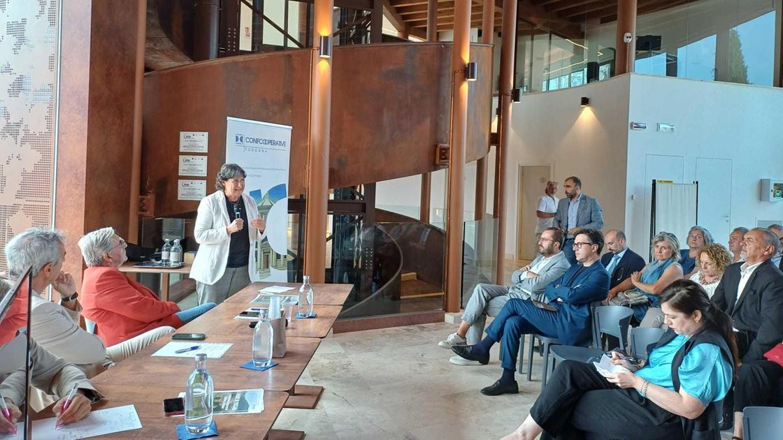 Agricoltura, allarme rosso: "Serve un nuovo ’patto’ per le imprese cooperative"