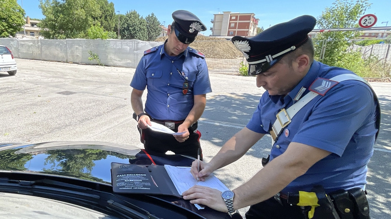 I controlli da parte dell'Arma (foto d'archivio) I controlli da parte dell'Arma (foto d'archivio)