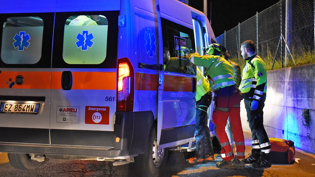 Feriti a Capodanno, super lavoro dei soccorsi del 118 per fare fronte alle emergenze (Foto di repertorio)
