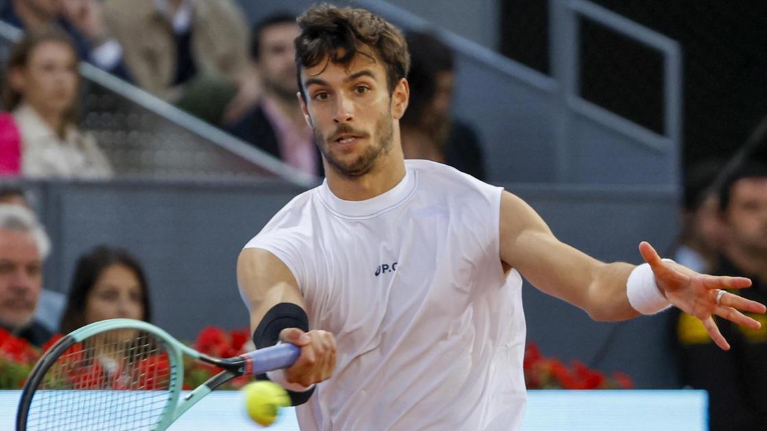 Dalla finale di Montecarlo all’ingresso in Top10. Carrara si gode Musetti, con vista su Roma Dalla finale di Montecarlo all’ingresso in Top10. Carrara si gode Musetti, con vista su Roma