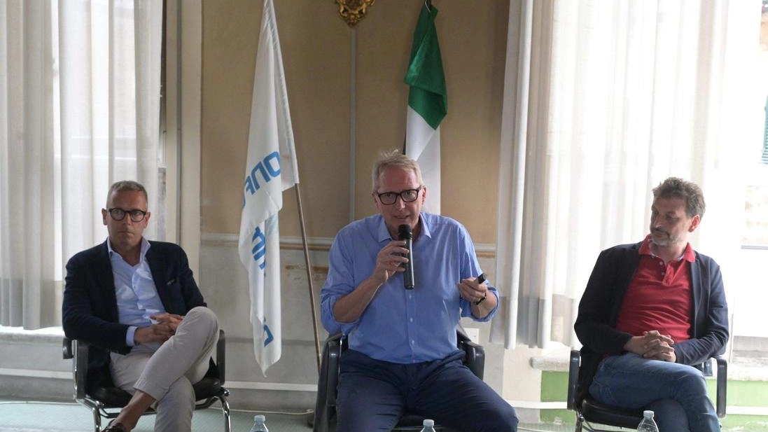 Il commercio lucchese al bivio : "Rischio desertificazione. Puntiamo su identità e servizi"