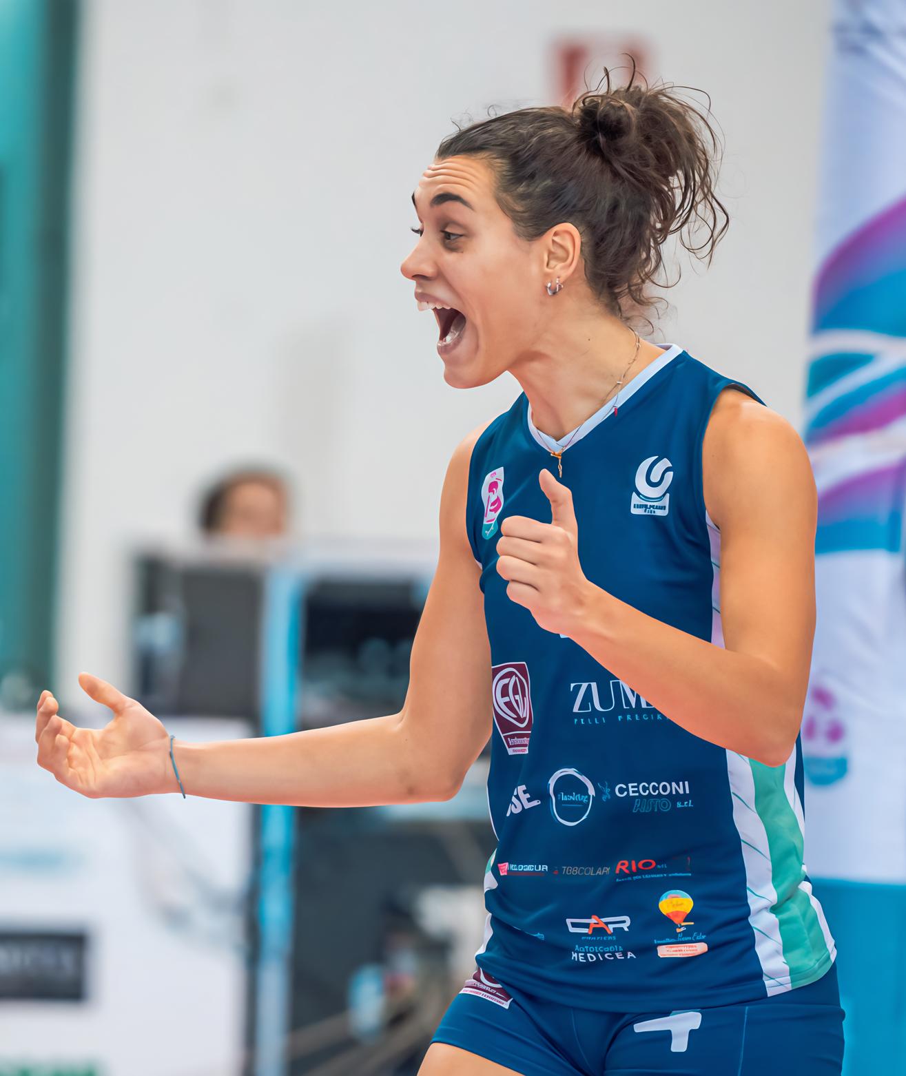 https://www.lanazione.it/image-service/view/acePublic/alias/contentid/YWFjOWZiNzUtZTIyMS00/0/premio-atleta-dellanno-colzi-bologna-e-gli-altri-campioni-delle-signe.jpeg