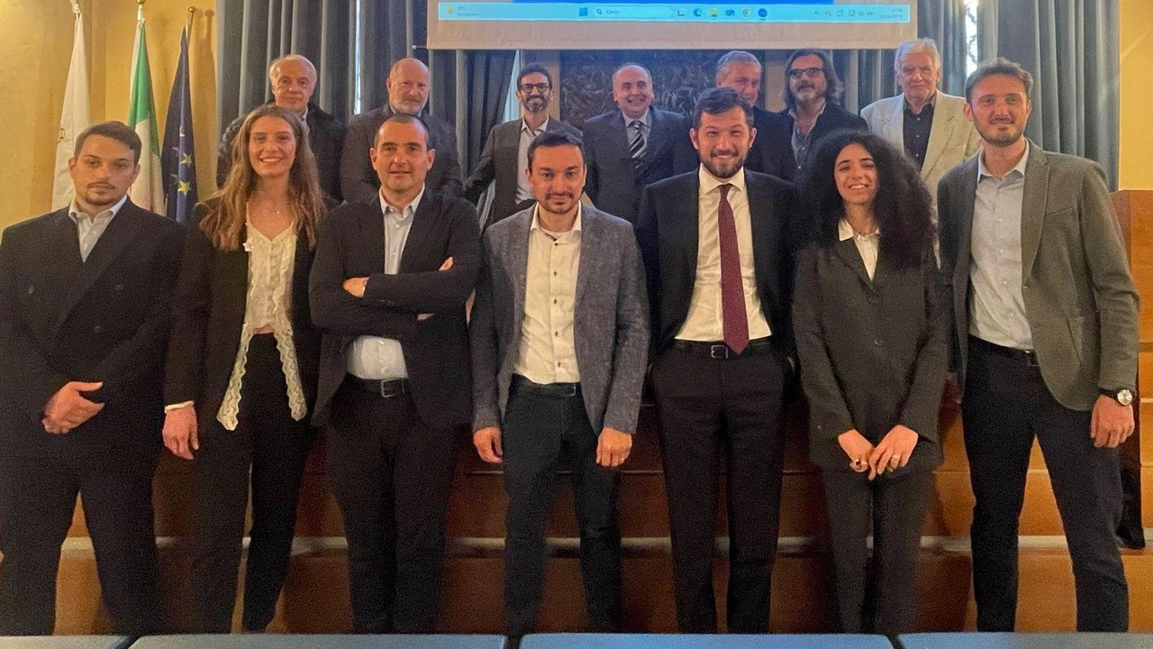 Gli ingegneri che hanno partecipato al Mastere ieri a Palazzo Binelli per la consegna degli attesttai finali