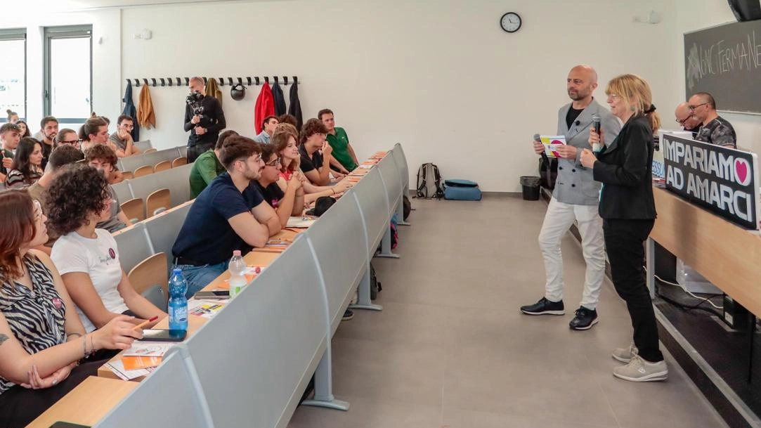 ’Tour motivazionale’. Luca Abete incontra gli studenti all’università