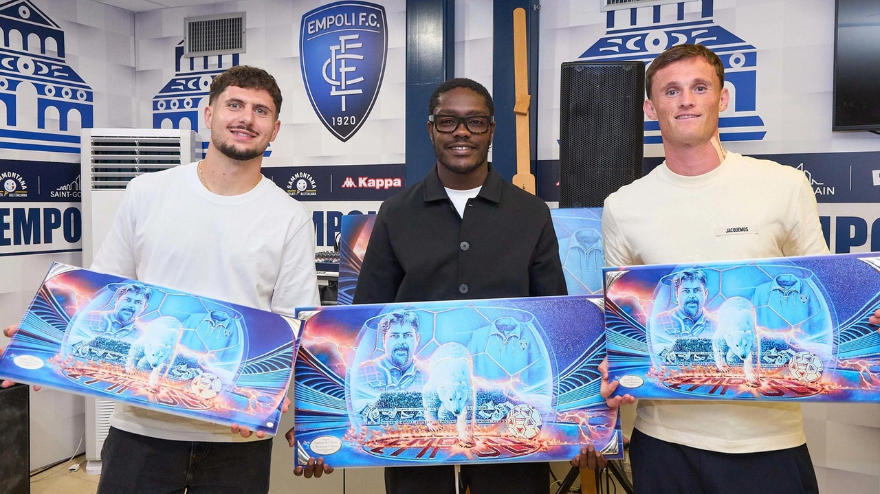 Da sinistra Cacace, Gyasi ed Henderson alla premiazione (Foto Gasperini/Germogli) Da sinistra Cacace, Gyasi ed Henderson alla premiazione (Foto Gasperini/Germogli)