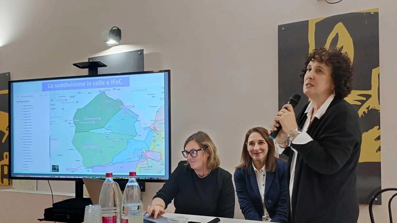 Nell’assemblea pubblica che si è svolta alle ‘Granaglie’ è stato. ribadito come gli impegni presi dalla Asl Toscana sud est non subiranno riflessi negativi Nell’assemblea pubblica che si è svolta alle ‘Granaglie’ è stato. ribadito come gli impegni presi dalla Asl Toscana sud est non subiranno riflessi negativi