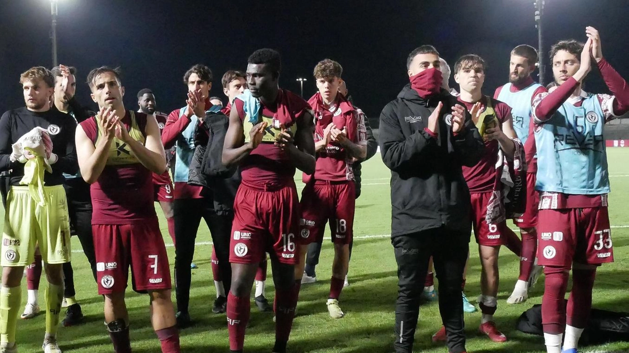 Arezzo eliminato dalla Vis Pesaro: addio sogno Serie B