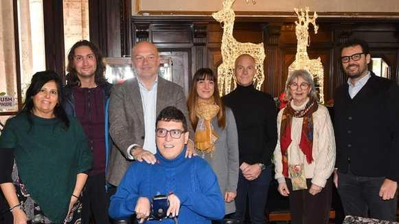 Alla presentazione del libro di Tommaso Fanucci è intervenuto anche il sindaco di Montecatini Claudio Del Rosso Alla presentazione del libro di Tommaso Fanucci è intervenuto anche il sindaco di Montecatini Claudio Del Rosso