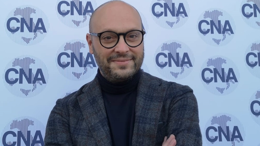 Mauro Benvenuto, presidente degli orafi Cna Arezzo e Toscana, nonché presidente della consulta orafa aretina ha fatto il punto sul settore alla vigilia dell’inizio della fiera internazionale dedicata al gioiello Mauro Benvenuto, presidente degli orafi Cna Arezzo e Toscana, nonché presidente della consulta orafa aretina ha fatto il punto sul settore alla vigilia dell’inizio della fiera internazionale dedicata al gioiello
