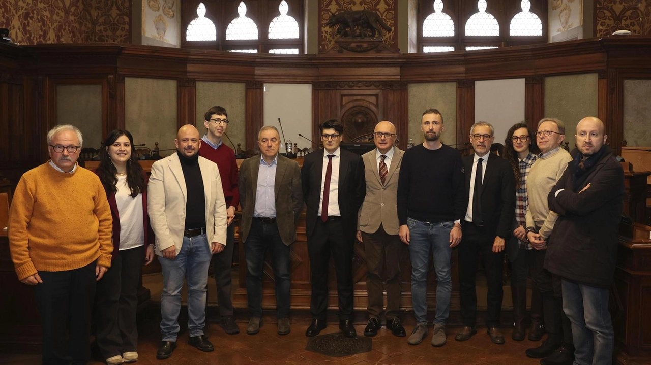 Un dibattito per raccogliere il vissuto delle diverse esperienze amministrative recenti e fornire spunti in vista della revisione del Regolamento... Un dibattito per raccogliere il vissuto delle diverse esperienze amministrative recenti e fornire spunti in vista della revisione del Regolamento...