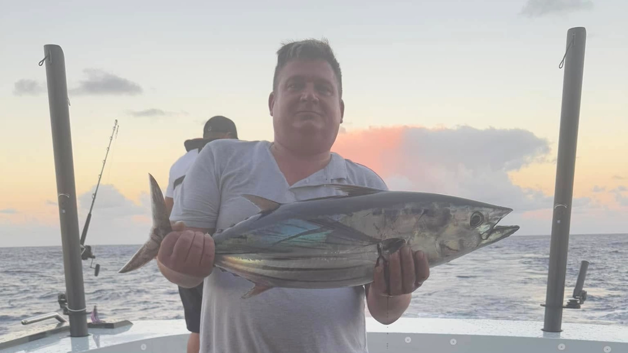 Un grande appassionato di pesca e del mare in genere, Michele Palilla aveva scelto di passare la vita sulle imbarcazioni, tanto da farla diventare un lavoro Un grande appassionato di pesca e del mare in genere, Michele Palilla aveva scelto di passare la vita sulle imbarcazioni, tanto da farla diventare un lavoro