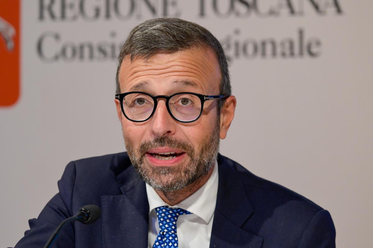 “Sotto gli occhi di Clelia”: Antonio Mazzeo presenta il suo libro a Eliopoli “Sotto gli occhi di Clelia”: Antonio Mazzeo presenta il suo libro a Eliopoli