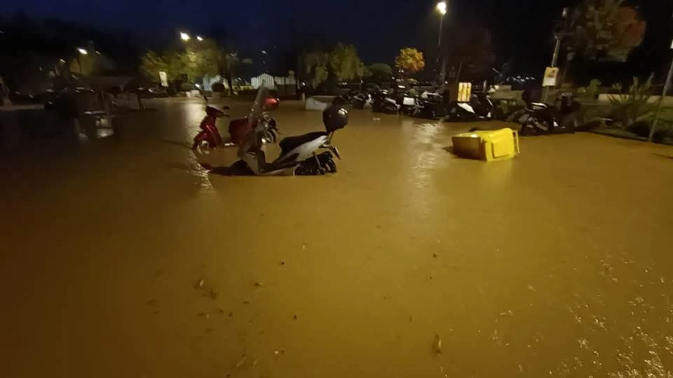 Allagamenti a Lerici (Facebook)