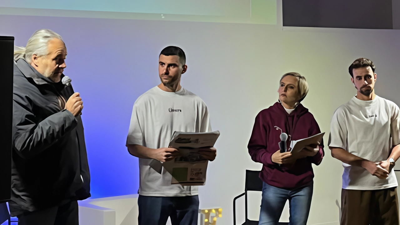 Un momento di ’Edera Fest’, la festa per l’ottavo compleanno di Edera Rivista Un momento di ’Edera Fest’, la festa per l’ottavo compleanno di Edera Rivista