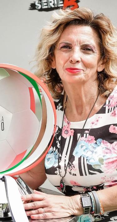 https://www.lanazione.it/image-service/view/acePublic/alias/contentid/YWM1N2I3ZDYtOGVjYS00/0/le-parole-si-fanno-strada-al-teatro-del-baratto.jpeg?f=1.91:1&w=1200