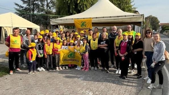 Tanti bambini e bambine del territorio di Fucecchio sono scesi in campo lo scorso fine settimana per rispondere all’appello di Legambiente e prendere parte a «Puliamo il mondo» Tanti bambini e bambine del territorio di Fucecchio sono scesi in campo lo scorso fine settimana per rispondere all’appello di Legambiente e prendere parte a «Puliamo il mondo»
