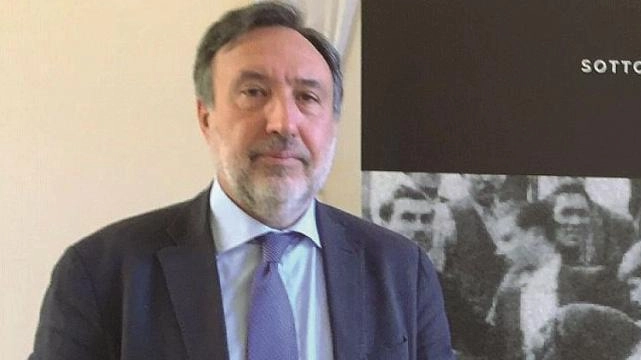 La celebrazione dell’ottantesimo anniversario nella sala consiliare di Luni alla presenza del magistrato che aprì l’armadio della vergogna La celebrazione dell’ottantesimo anniversario nella sala consiliare di Luni alla presenza del magistrato che aprì l’armadio della vergogna