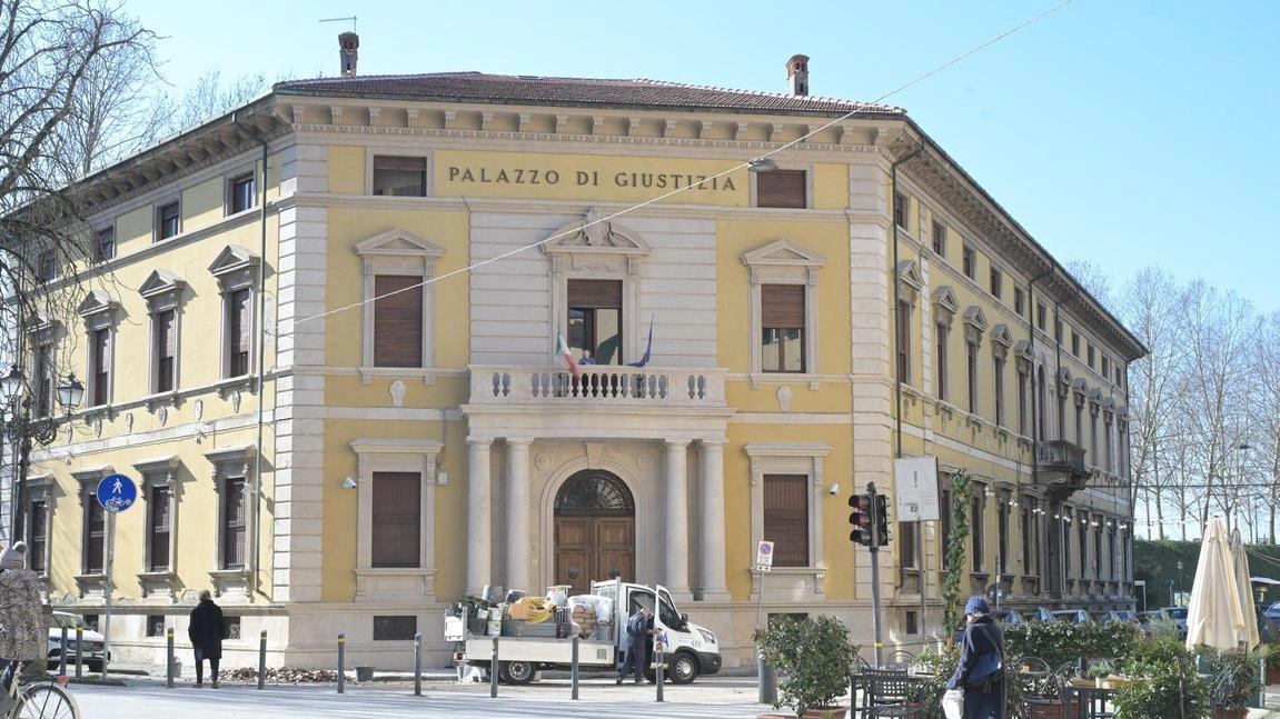 Da lunedì riapre l’ingresso principale. In corso altri interventi di ampliamento Da lunedì riapre l’ingresso principale. In corso altri interventi di ampliamento