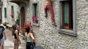 La sezione Cai di Lucca annuncia l’apertura delle iscrizioni alle attività della seconda edizione del Festival 8Sassi, che si terrà... La sezione Cai di Lucca annuncia l’apertura delle iscrizioni alle attività della seconda edizione del Festival 8Sassi, che si terrà...