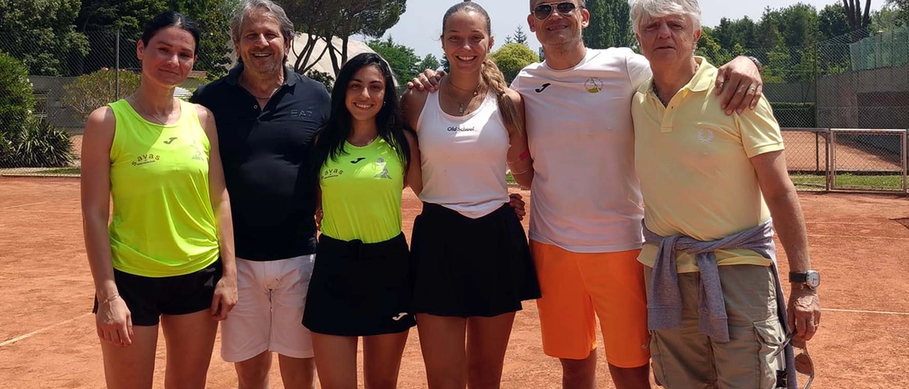 Il Valtiberina Tennis festeggia la promozione in D1