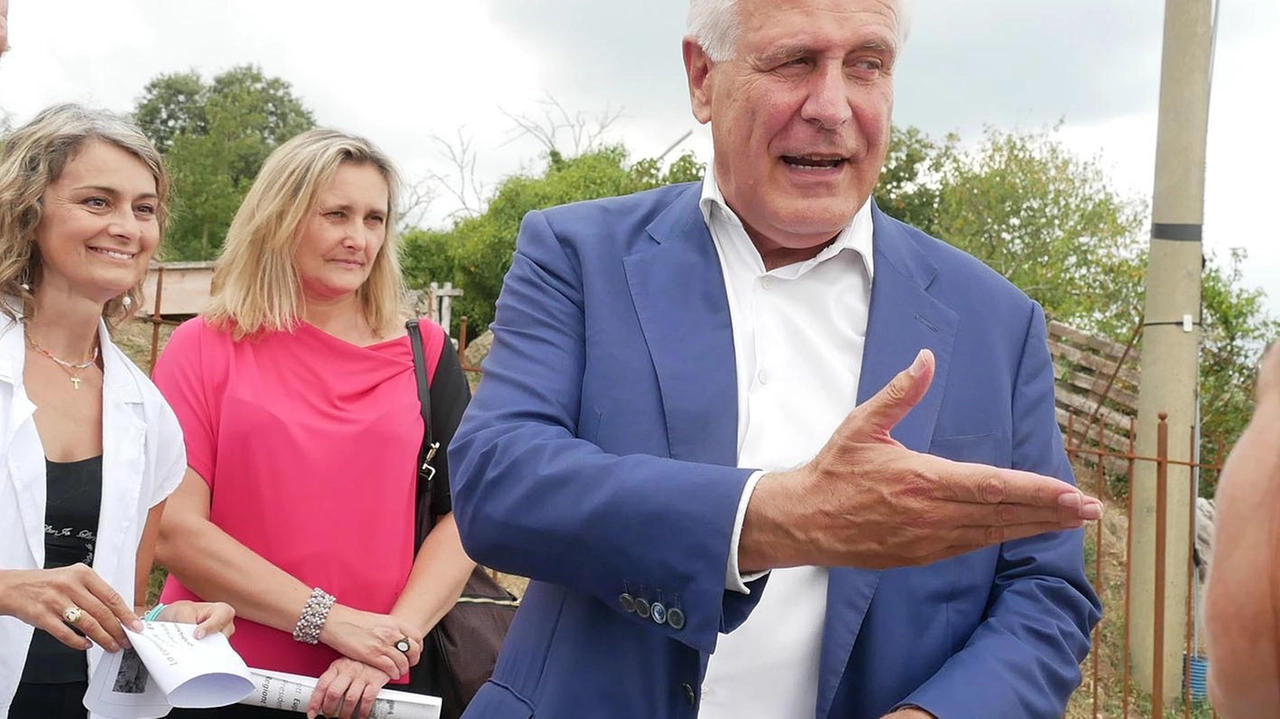 L’ex rottamatore Renzi a mille: "Può avvenire il miracolo", per Danti di Avs "si può ancora crescere". FdI tiene il punto: "I cittadini daranno fiducia ai programmi". Forza Italia gongola con cautela.